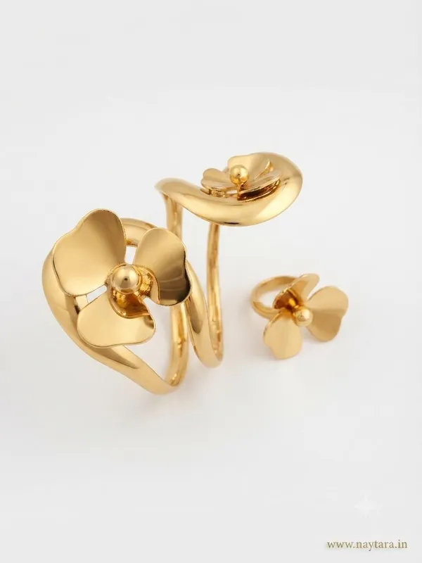 Statement_Gold_Floral_Cuff_with_Ring_(Anti_Tarnish)