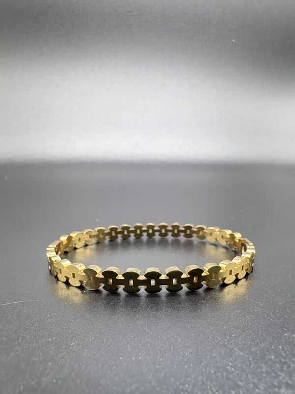 Gold-Toned_Link_Chain_Bracelet