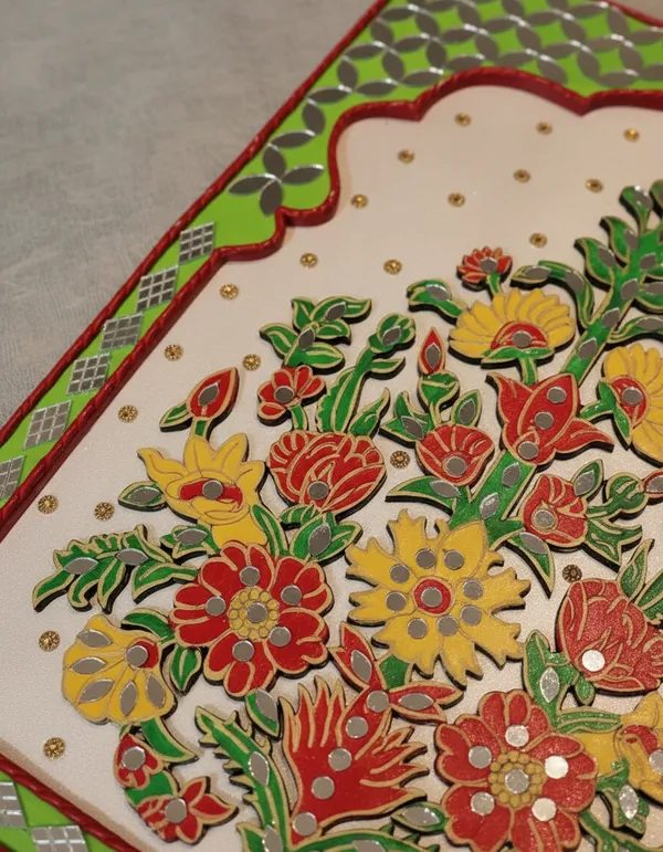 Handcrafted_Traditional_Floral_Wall_Art_-_Green_&_Red_Decorative_Panel_With_Mirror_Work