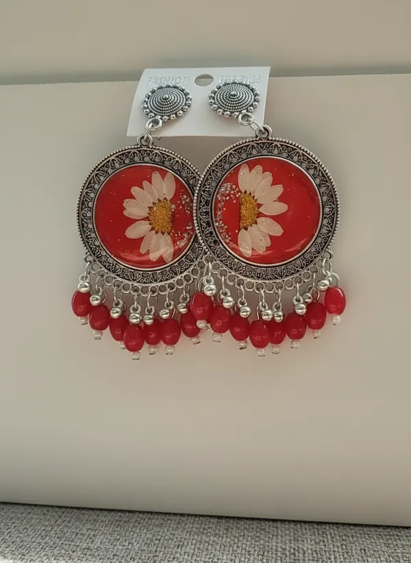 Handcrafted_Real_Pressed_Floral_Resin_Earrings_With_Red_Beads_-_Oxidized_Silver_Finish