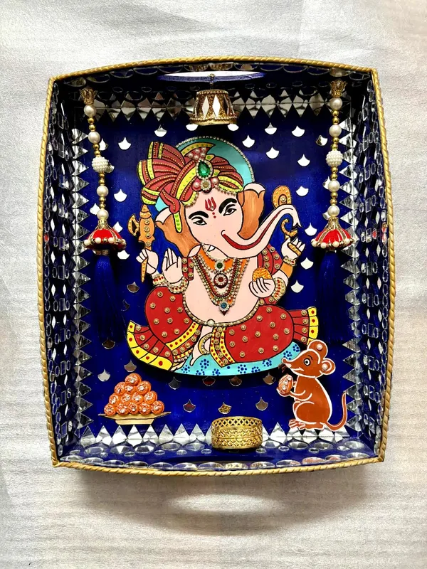 Handcrafted_Lippan_Art_Ganesha_Temple_formation_with_3D_Effect