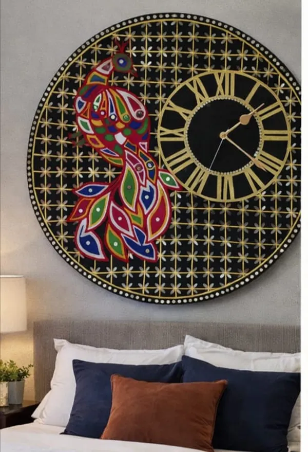 Handcrafted_Decorative_Lippan_Art_Peacock_Wall_Clock_-_Black