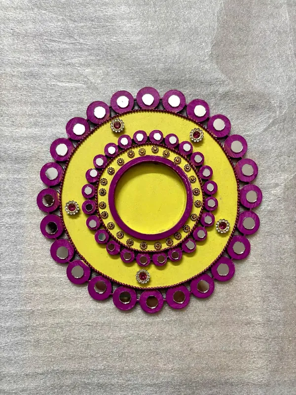 Decorative_Handcrafted_Traditional_Yellow_And_Purple_Rangoli_Pattern_Tea_Light_Candle_Holder
