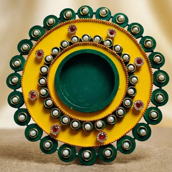 Handcrafted_Yellow_And_Green_Decorative_Tea_Light_Candle_Holder_With_Pearl_Embellishments