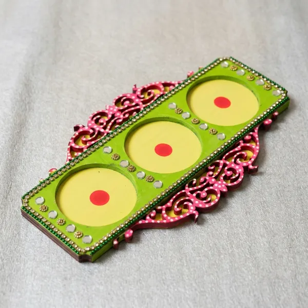 Decorative_Handcrafted_Multicolour_3_Slots_Tea_Light_Candle_Holder