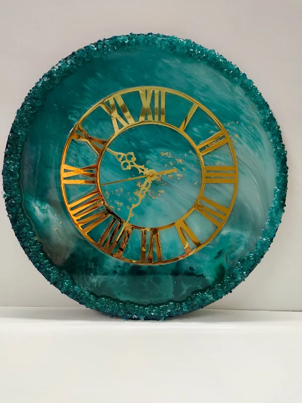 Handcrafted_Decorative_Resin_Art_Wall_Clock_-_Ocean