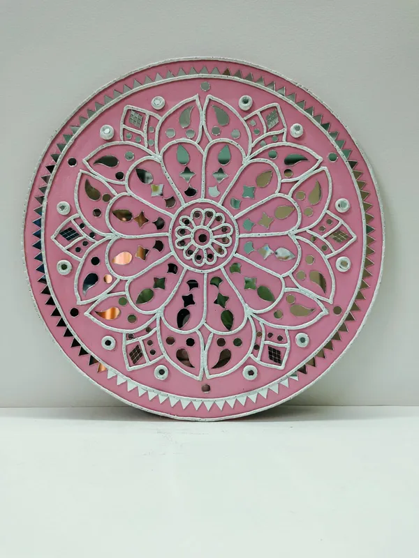 Handcrafted_Decorative_Lippan_Art_Round_Wall_Hanging_-_Pink