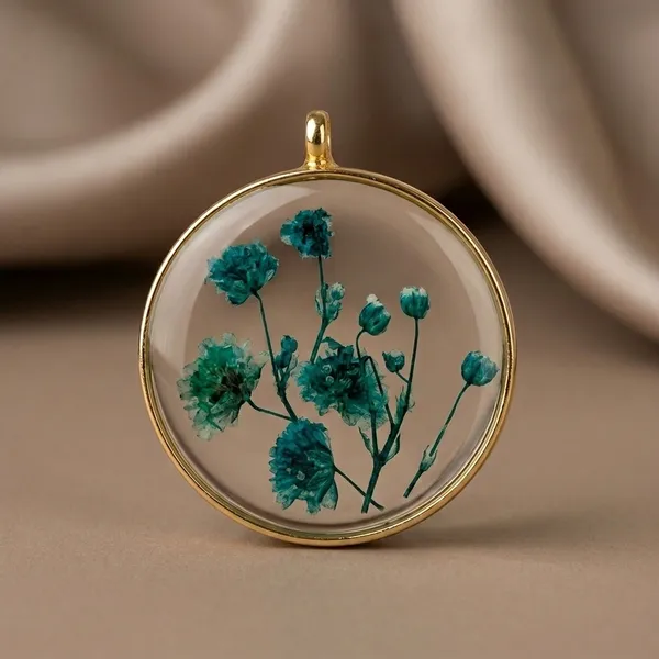 Real_Pressed_Flower_Teal_Floral_Resin_Pendant