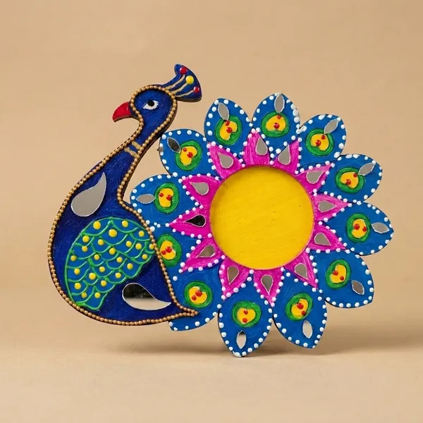 Handcrafted_Traditional_Peacock_Design_Decorative_Tea_Light_Candle_Holder