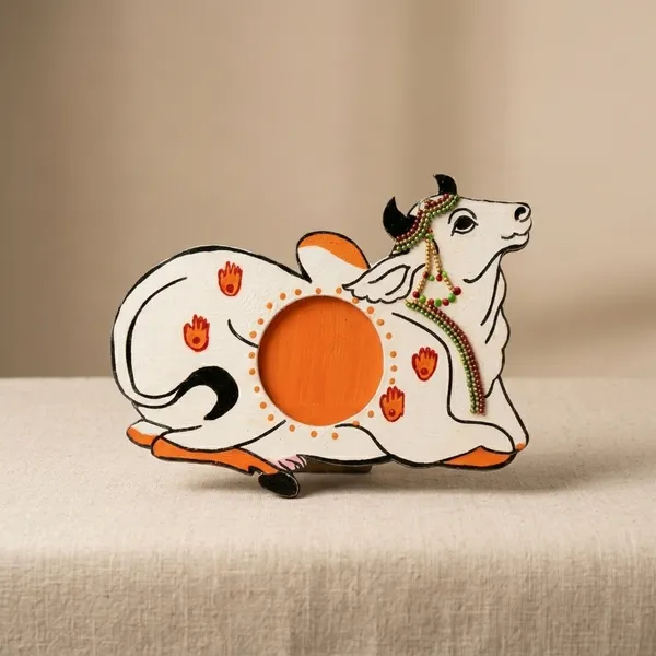 Pair_of_2_Handcrafted_White_And_Orange_Decorative_Pitchwai_Cow_Tea_Light_Holder