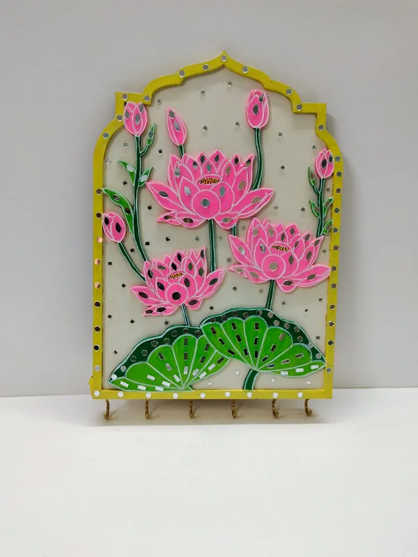 Hand-Painted_Lotus_Pitchwai_Arch_Wall_Key_Holder_with_Robust_Brass_Hooks