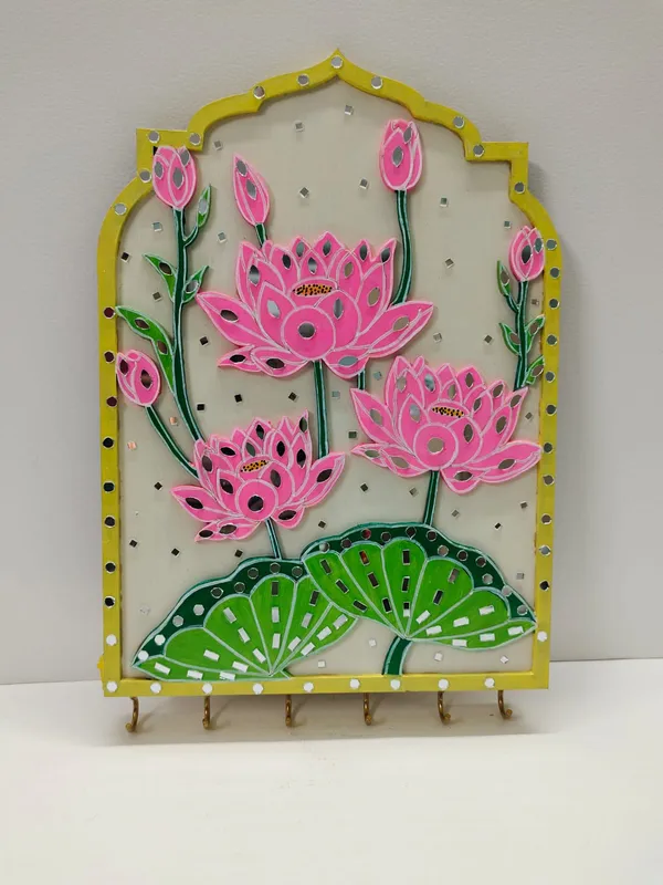 Hand-Painted_Lotus_Pitchwai_Arch_Wall_Key_Holder_with_Robust_Brass_Hooks