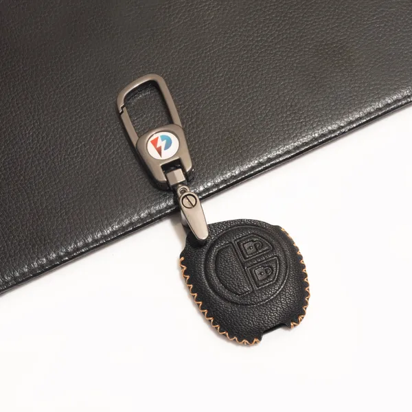 Black_Genuine_Leather_Premium_Key_Cover_With_Key_Chain_For_Car