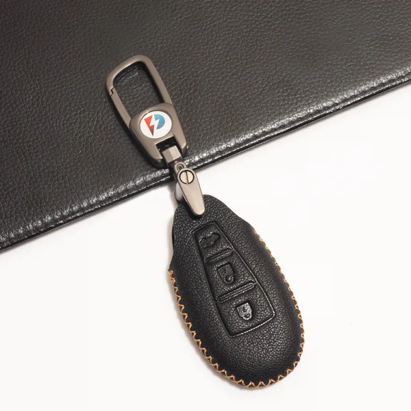 Black_Genuine_Leather_Premium_Key_Cover_With_Key_Chain_For_Car