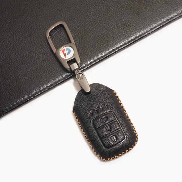 Black_Genuine_Leather_Premium_Key_Cover_With_Key_Chain_For_Car