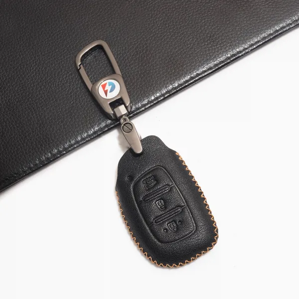 Black_Genuine_Leather_Premium_Key_Cover_With_Key_Chain_For_Car