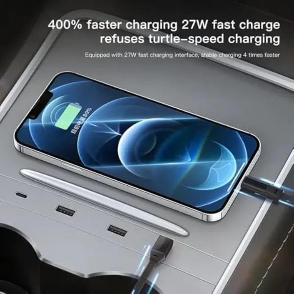 Black_Plastic_Premium_C_To_Iphone_Cable_For_Car