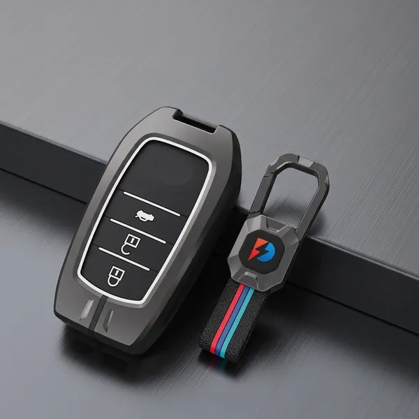 Premium_Car_Metal_Key_Cover_Protector_With_Heavy_Duty_Alloy_Body,_Scratch_Resistant_Finish,_Universal_Fit