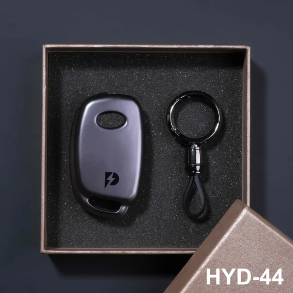 Premium_Tpu_Car_Key_Cover_And_Metal_Keychain(Gunmetal)