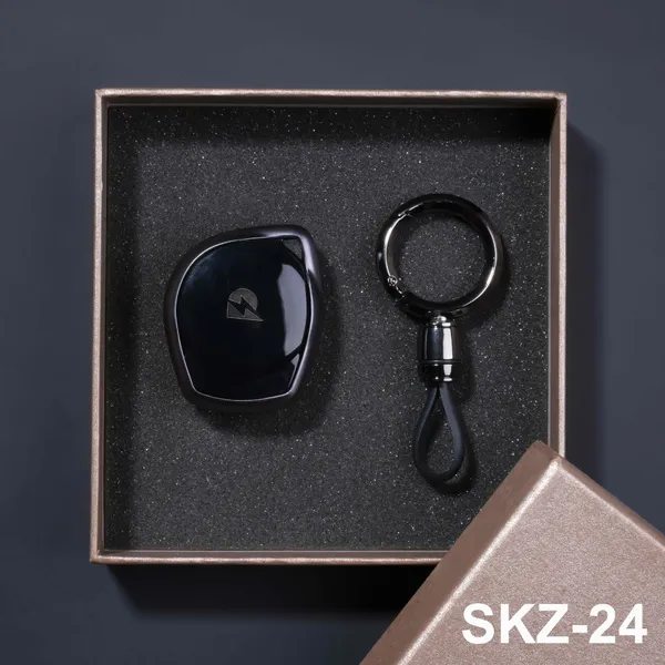 Premium_Tpu_Car_Key_Cover_And_Metal_Keychain(Gunmetal)