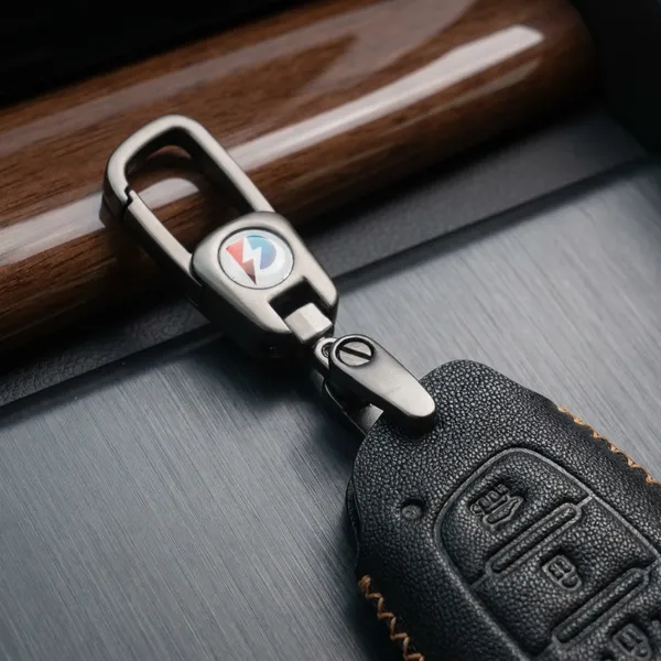 Black_Genuine_Leather_Premium_Key_Cover_With_Key_Chain_For_Car
