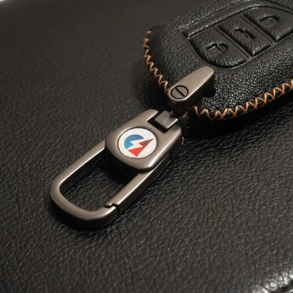 Black_Genuine_Leather_Premium_Key_Cover_With_Key_Chain_For_Car