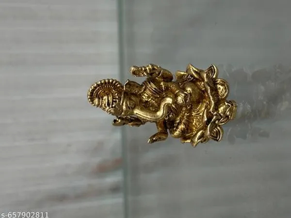 Brass_Lord_Ganesha_Idol_Seated_On_A_Lotus_Base_Antique_Brass_Ganesh_For_Puja_And_Home_Purposes_30_grm