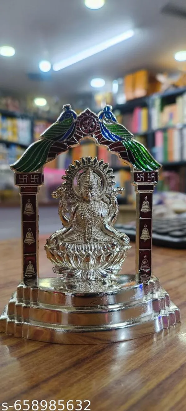Silver_Plated_Lakshmi_Ji_Idol_Temple_Design_For_Home_Decor_Laxmi_Statue_For_Pooja_Return_Gifts_Prosperity_Gift_For_Housewarming