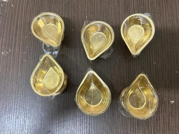 Pack_Of_6_Small_Brass_Diya_For_Puja_Purposes_And_Home_Diwali_Diyas