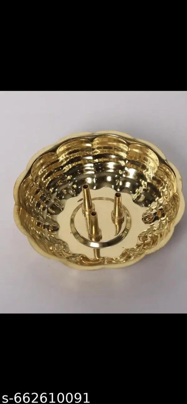 Brass_Agarbatti_Stand_With_An_Ash_Catcher_Or_Incense_Holder