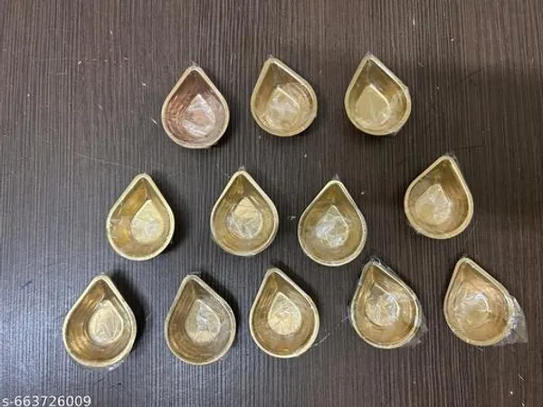 Brass_Agal_Deepam_Or_P_Brass_Pyramid_Ha_Deepam_For_Puja_Purposes_Home_And_Decorative