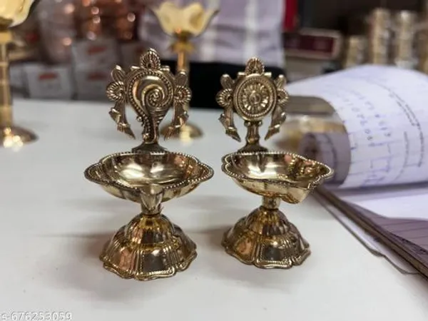 Brass_Shanku_Chakra_Deepam_Big_Size_For_Home_Size_2