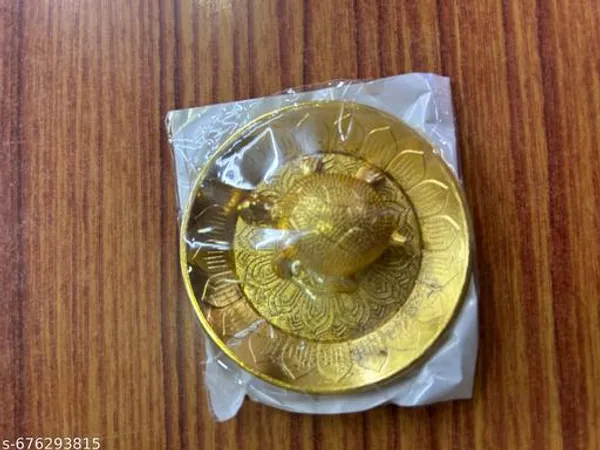 Brass_Vastu_Feng_Shui_Tortoise_With_A_Plate_Featuring_A_Lo_Shu_Grid