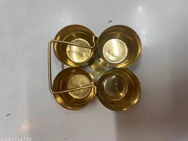 Brass_Chokra_Or_Chowmukh_Or_Chopala_Bowl_Stand_Or_Panchapalli_For_Puja_And_Hindu_Ritual_Temples_For_Home_Purpose