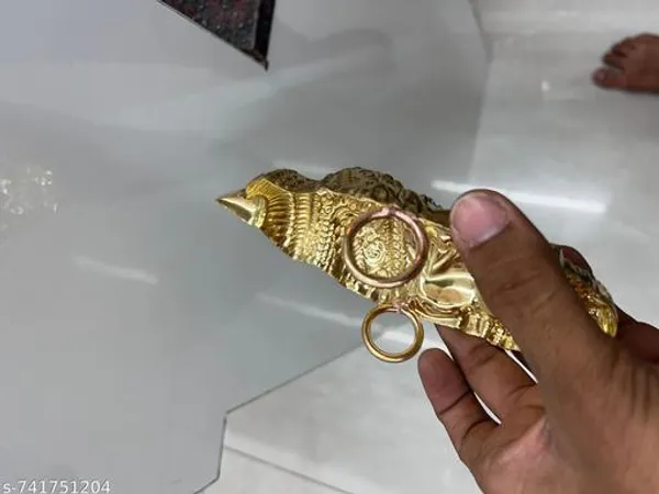 Pure_Brass_Ammavari_Goddess_Lakshmi_Face_Or_Mukhota_Used_For_Pooja_Rituals
