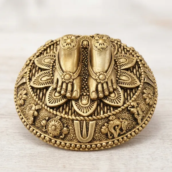 Brass_Charan_Paduka_Or_Balaji_Padalu_Such_As_Lord_Tirupati_Balaji_Venkateswara_Swamy