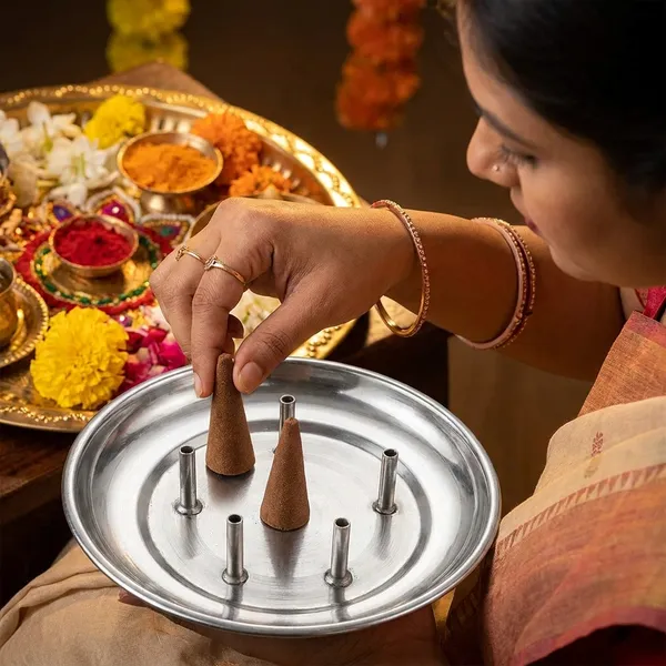 Stainless_Steel_Agarbatti_Stand_For_Home_And_Puja_Purposes