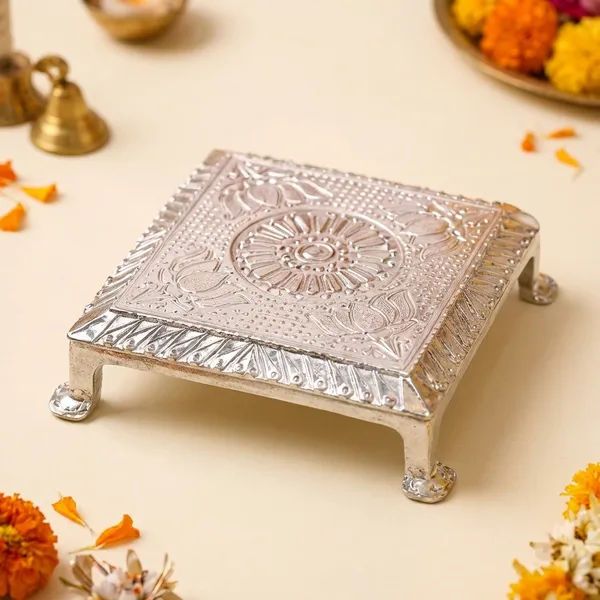 Silver_Plated_Metal_Chowki_For_Home_And_Puja_Purpose_For_Devotional_Purpose