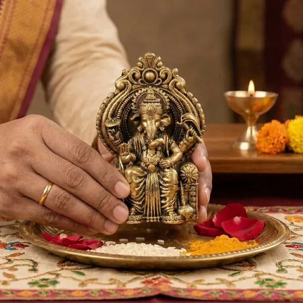 Brass_Lord_Ganesha_Seated_on_Throne_Idol