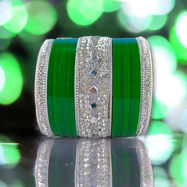 Silk_Star_Premium_Green_And_Silver_Sparkling_Plastic_Bangle_Set_For_Women