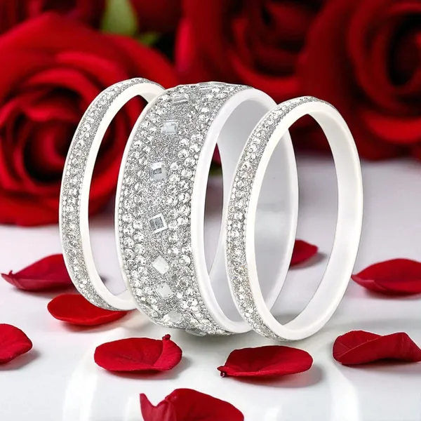 Silk_Star_Premium_Green_And_Silver_Sparkling_Plastic_Bangle_Set_For_Women