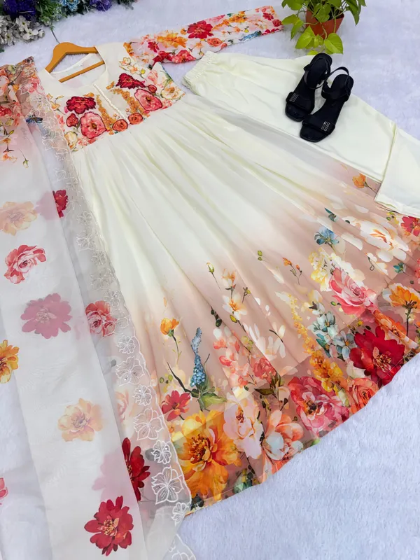 Presenting_By_New_Party_Wear_Look_Fox_Gerorrget_Gown_With_Dupatta_,_pant.