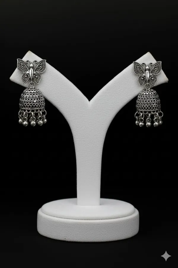 Traditional_Oxidized_Silver_Jhumka_Earrings_Set