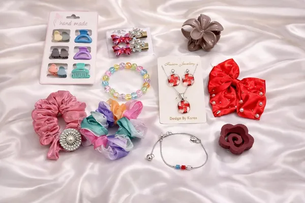 Valentine_Gift_Set_Hair_Accessories_Fashion_Jewellery_Combo_Set_For_Girls_And_Women
