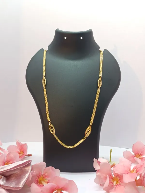 Gold_Toned_Designer_Chain_Necklace_With_Decorative_Beads