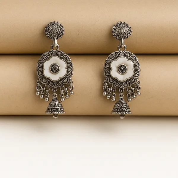 Oxidized_Silver_Floral_Jhumka_Earrings_With_White_Stone