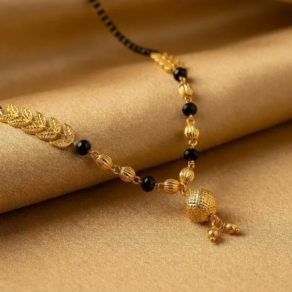 Gold_And_Black_Beaded_Mangalsutra_Necklace_Set_Traditional_Indian_Jewellery_3_Piece_Collection