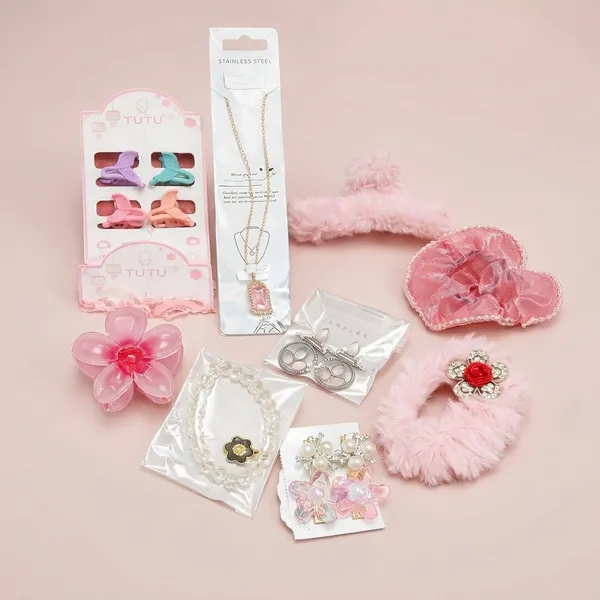 Girls_Hair_Accessories_Jewellery_Gift_Combo_Set_Necklace_Hair_Clips_Earrings_Scrunchies_Bracelet