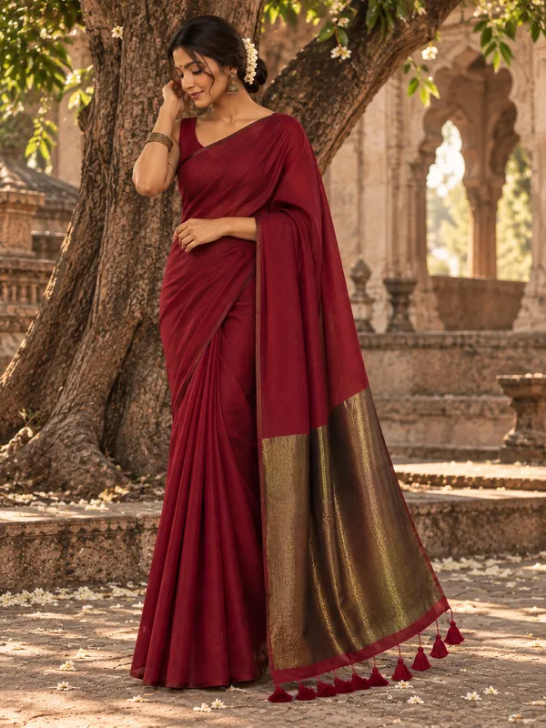Retro_Modal_Cotton_Rust_Red_Golden_Zari_Pallu_Saree