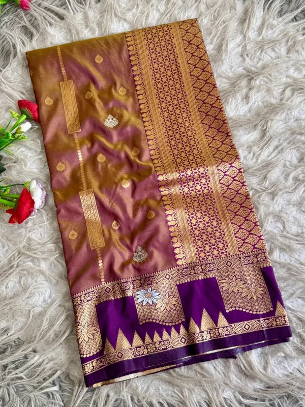 Dusty_Mauve_Gold_Zari_Banarasi_Luxaria_Silk_Saree_With_Grand_Rich_Pallu_Unstitched_Brocade_Blouse